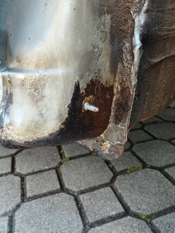 Prodám na dodělání nebo na díly plně funkční škoda octavia 1 - 10