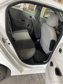 Peugeot 301 - 10