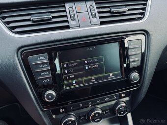 ŠKODA OCTAVIA COMBI III 2.0TDI 110KW 2016 STYLE - 10