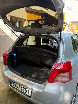 Toyota Yaris - 10