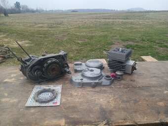 Simson díly a motor 70ccm - 10