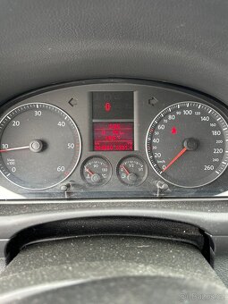VW Touran 1.9 tdi na náhradní díly - 10