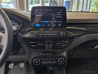 Ford Focus ST-Line 1.5EcoBoost 110kW, 1.maj. ČR - 10