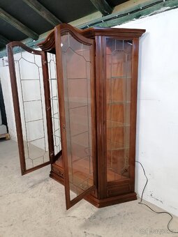 Prosklená vitrína, rustikální skleník - 10
