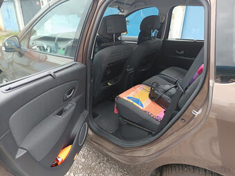Renault Scenic 1.6 16v - 10