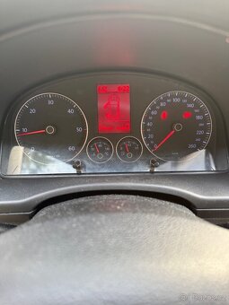 VW Caddy MAXI 4x4 1.9 TDI 77 kW – 7 míst – Bez koroze – Velm - 10