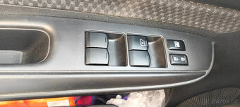 Nissan NOTE - 10