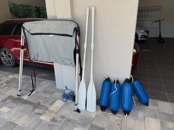 Prodám Highfield + Honda 20HP + vozík + bimini - 10