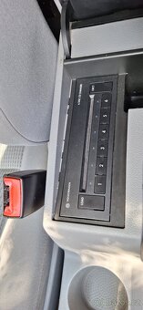 Vw Caddy life 1,9 tdi 77 KW - 7 míst - 10