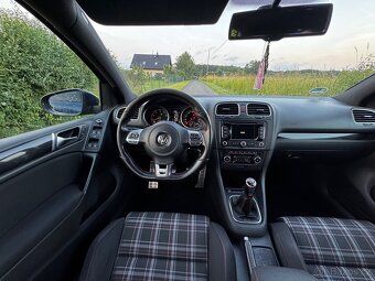 VW GOLF 6 GTI 2.0TSI 155KW - 10