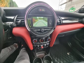 Mini Cooper SD,2016,170P,VÝHŘE,DIGI,HARMAN,SPORT,ČERNÝ STROP - 10