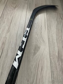 Hokejka CCM Ribcor PRO3 85flex P29 levá ZÁRUKA - 10