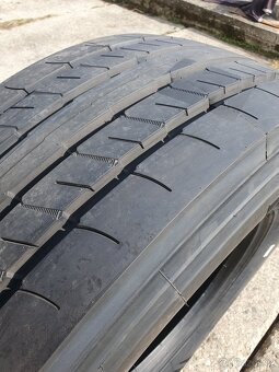 Pneu 385 / 65 R22,5 - 10