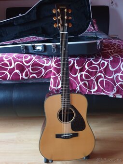 DREADNOUGHT KYTARA YAMAHA DW 15 - 10