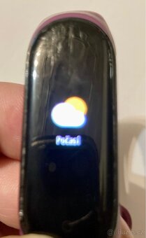 Náramek fitbit (chytré hodinky) - 10