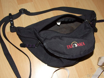 Tatonka - ledvinka, peněžnka + pouzdro, pěkné, plně funkční - 10