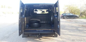 Ford Transit 2,5 D 80 SWB TOP STAV - 10