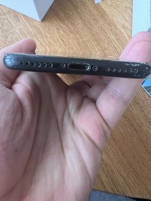 Prodám použivaný iPhone 7 128 GB - 10