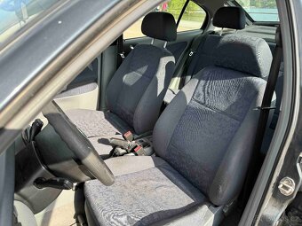 Škoda Octavia 1.9 TDI 66kw, nájezd 190.000km - 10