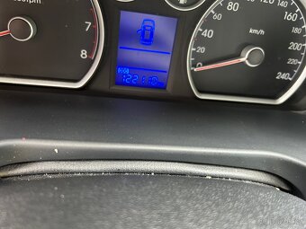 Hyundai i30 1.6 92 kW r.v. 2009 - 10