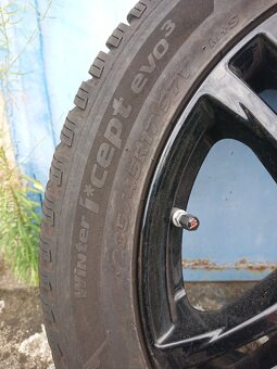 Alu 17" RIAL s zimními pneu na FORD - 10