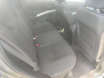 Suzuki SX4 S-CROSS 1,6 diesel 4x4 rok 2017 - 10