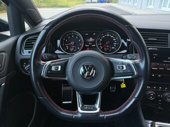 Volkswagen Golf GTI 7 Facelift 2.0 TSI Manuál - 10