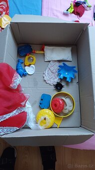 stare panenky a oblečky s doplnky - 10