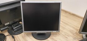 LCD monitory, D-SUB, DVI, reproduktory, Lenovo, Nec, Samsung - 10