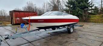 Motorovy člun Bayliner 1851 SS Capri - 10