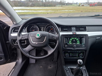 Škoda Superb II kombi 2.0TDi 103kW,xenony,tažné,senzory - 10