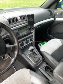 Prodám Škoda Octavia combi rs dsg - 10