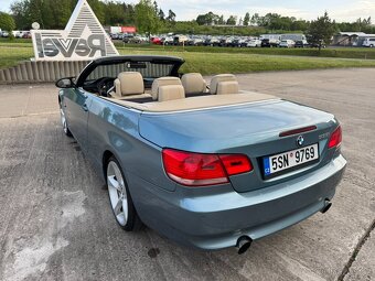 BMW 335i E93 cabrio, 123tkm, serviska - 10