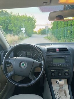 Škoda Octavia 2 DSG - 10