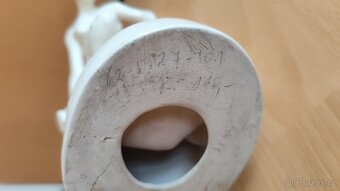 Vintage socha - ženský akt - Keramika Bechyně cca 50-60 léta - 10
