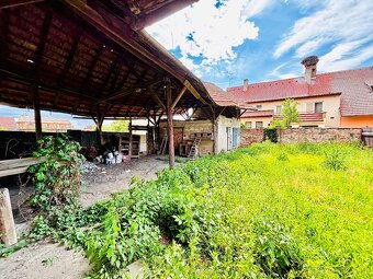 PASOHLÁVKY - rodinný dům 230m2 se stavebním pozemkem 1069m2 - 10