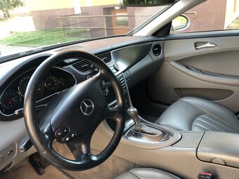 Mercedes Benz CLS 350 - 10