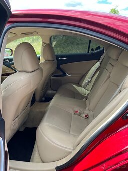 Lexus IS 250 - 10