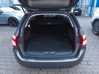 Peugeot 308 SW II 1.2 81kW 47tkm Virtual - Zálohováno - 10