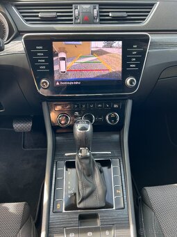 Škoda Superb, 1.5 TSI 110kW DSG NAV LED DPH - 10