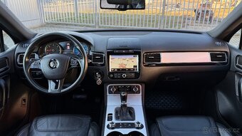 Volkswagen Touareg //3.0TDi//180kW//VZDUCH//VÝBAVA//ČR// - 10