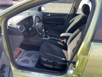 Ford Focus, 1,6 85 KW, GHIA - 10