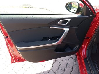 Nová Kia Ceed T-GDI GPF SPIN - 2025 - 10