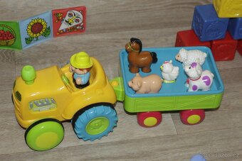 Kvalitní hračky po dětech Fisher Price - 10