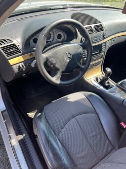 Mercedes Benz E 270 CDI (2.7CDI) 130kW 2003 - 10