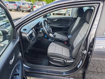 Stonic Comfort 1.2CVVT 62kW po 1.majiteli, záruka - 10
