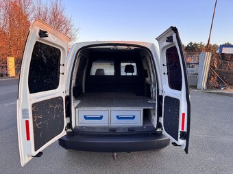 VOLKSWAGEN CADDY 2.0 TDI 4MOTION SORTIMO CLIMATRONIC - 10