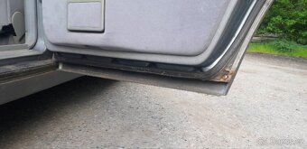 Mercedes w 124 E 230 - 10