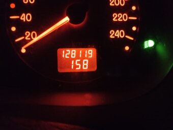 Renault thalia 1.4 MPI tažné zařízení málo najeto - 10