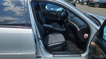 Mercedes-Benz E220 CDi Avantgarde - 10